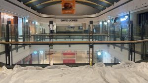 Read more about the article Kiosk Defit: A Comprehensive Guide to Streamlining Retail Operations