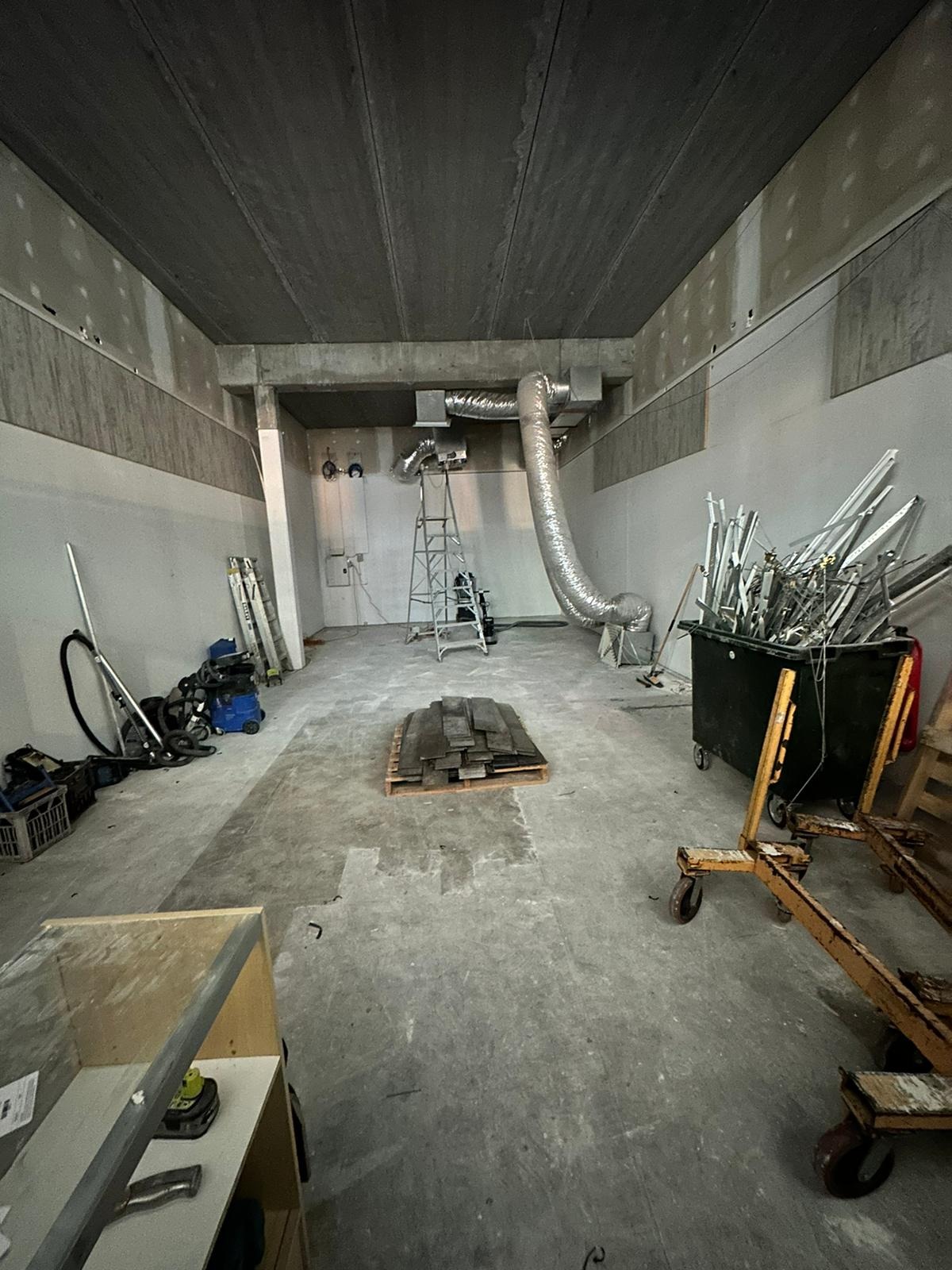 Read more about the article Removal of Fitouts: What Builders, Landlords and Tenants Need to Know Before Lease Exit